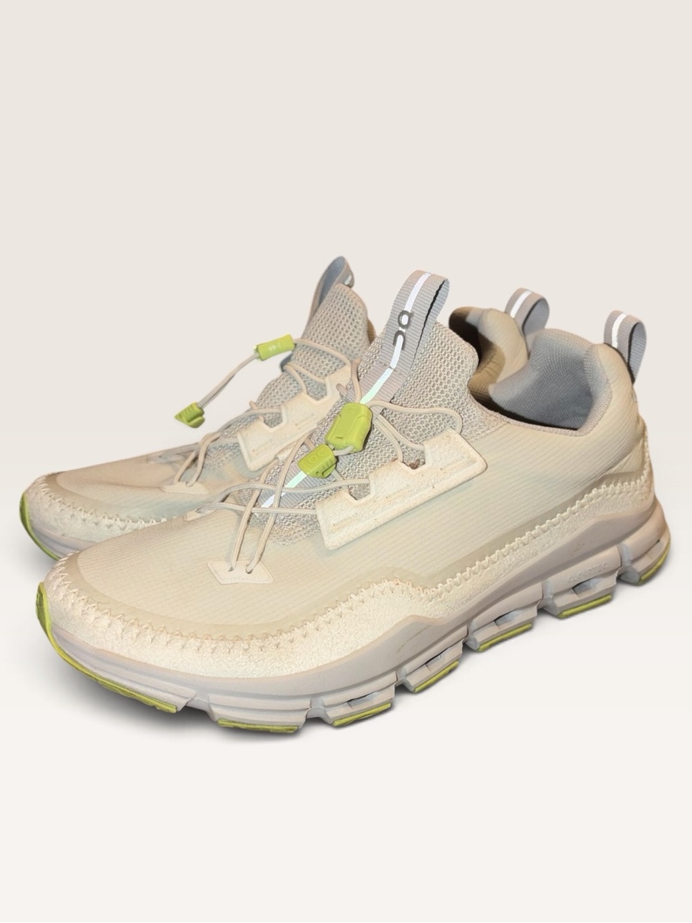 On Cloudaway Women’s 8.5 Ivory White Lime Green Sneakers CloudTec